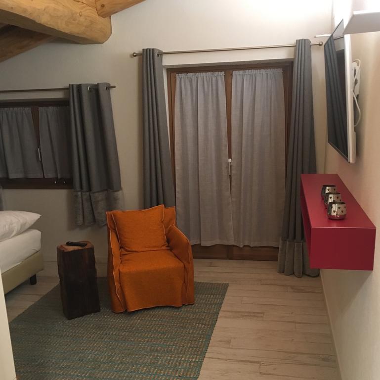 4478 Mountain Lodge Valtournenche Zimmer foto